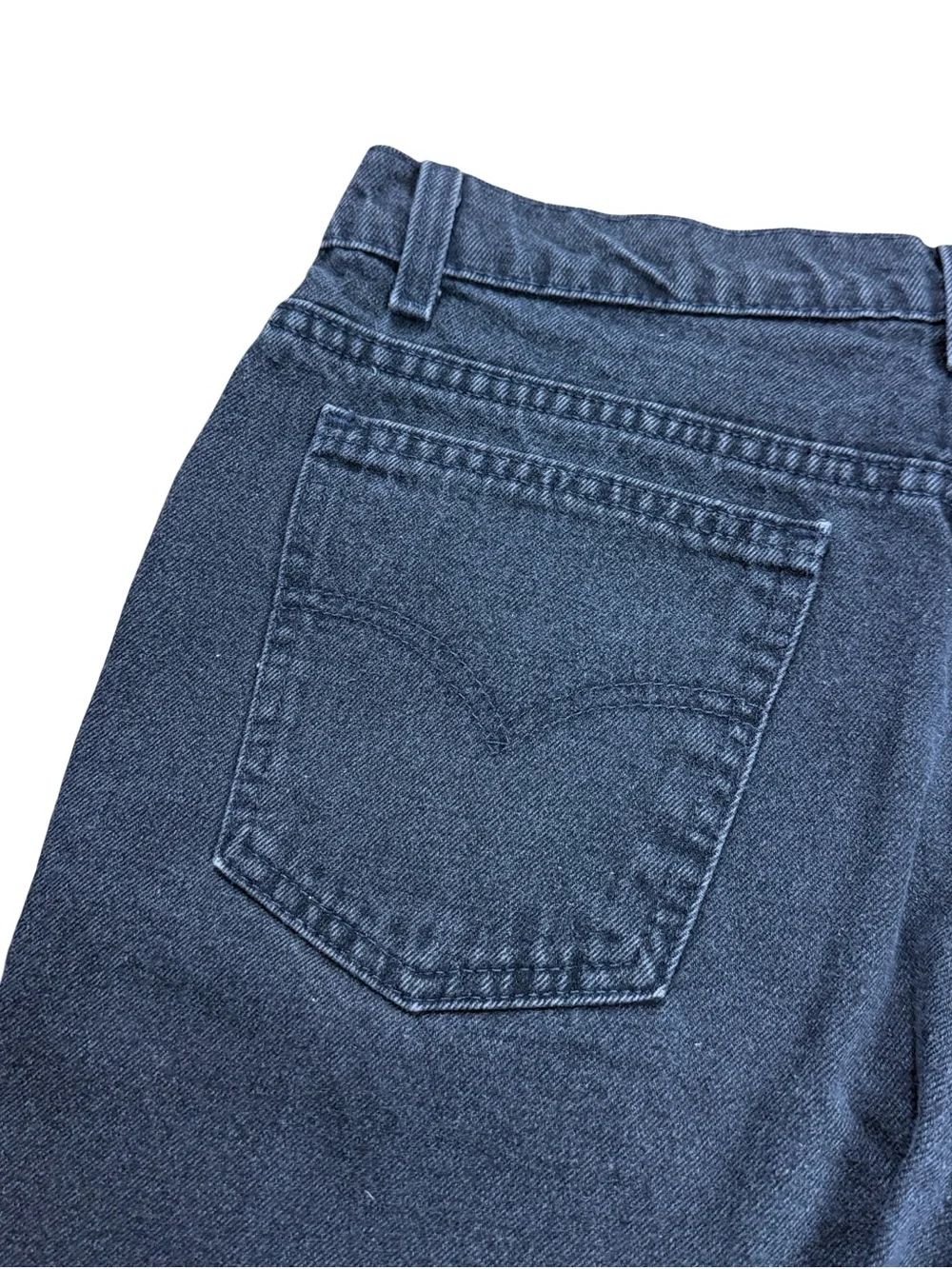 Vintage 90s Levi’s Black White Tab Essential Denim Jean Jort Shorts Size 34